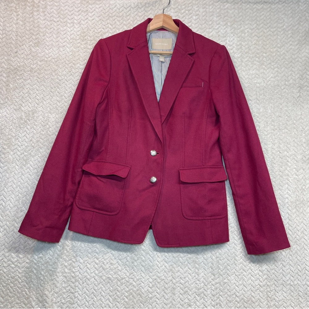 Banana Republic Women 8 Magenta Wool Blend Italian Fabric Preppy Blazerโ